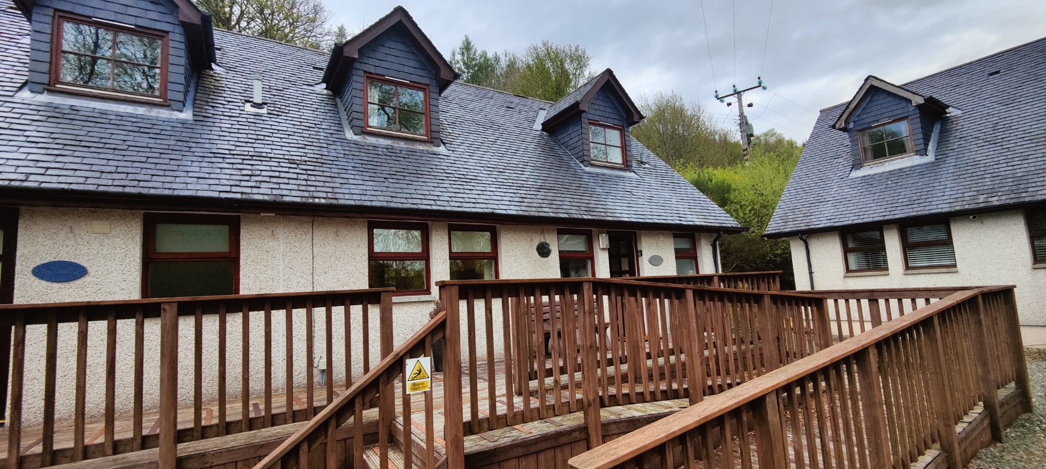 Ben Reoch Cottage exterior